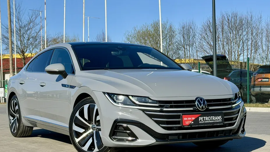 VOLKSWAGEN Arteon -