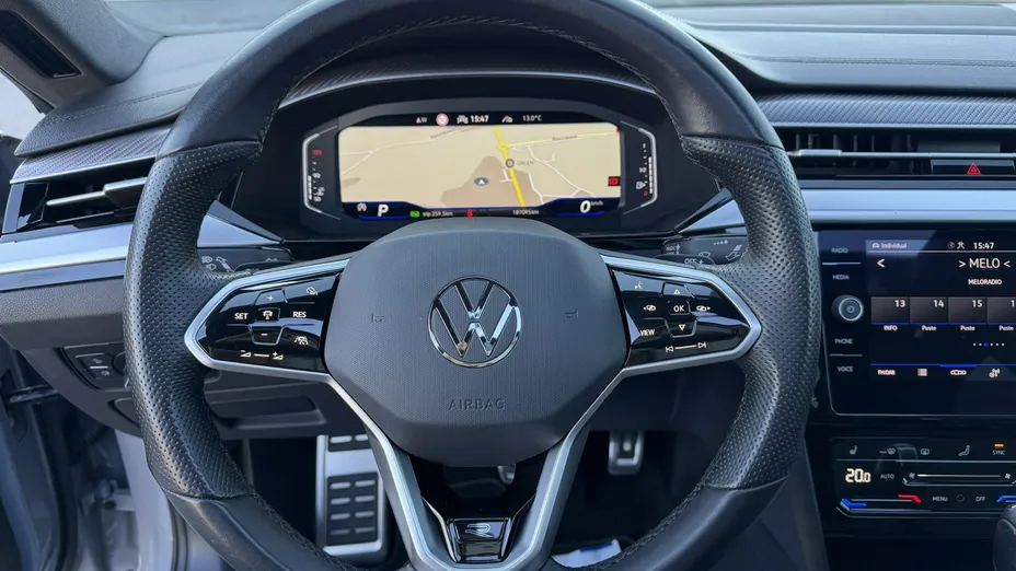 VOLKSWAGEN Arteon -