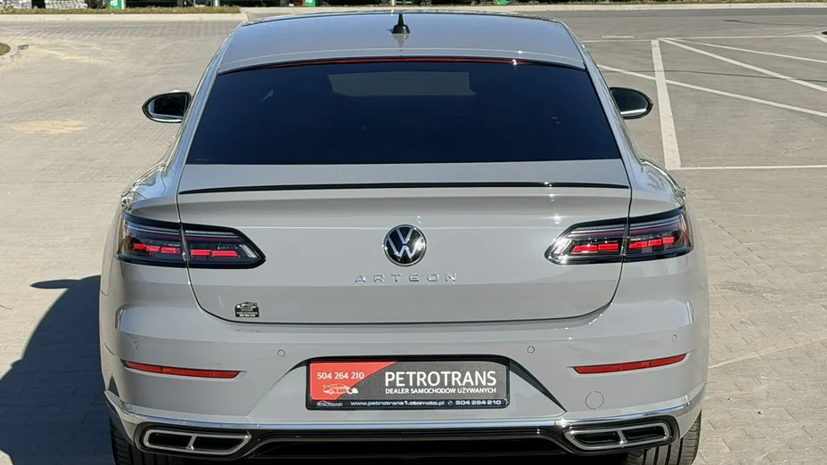 VOLKSWAGEN Arteon -