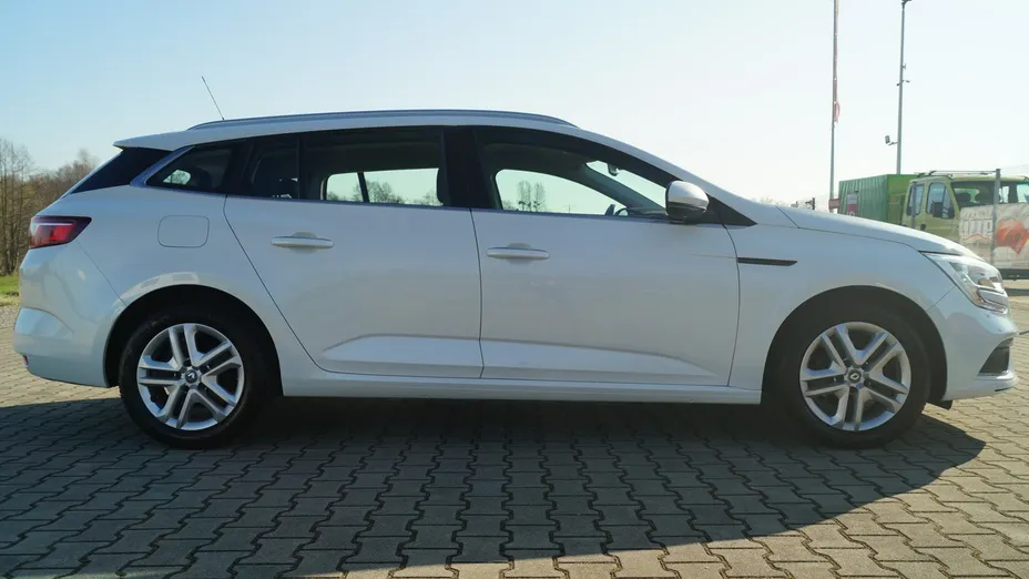 RENAULT Megane -