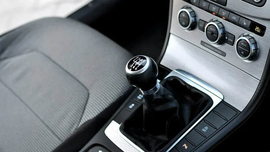 VOLKSWAGEN Passat -