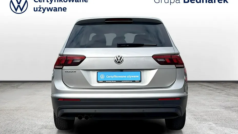 VOLKSWAGEN Tiguan -