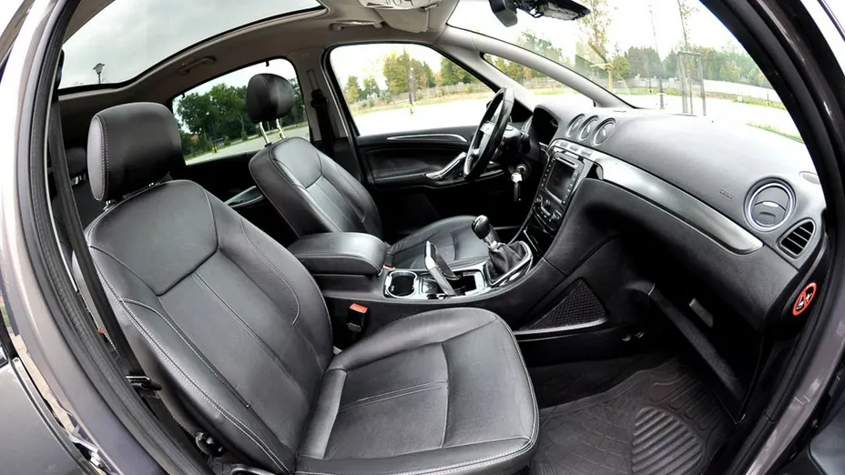 FORD S-MAX -
