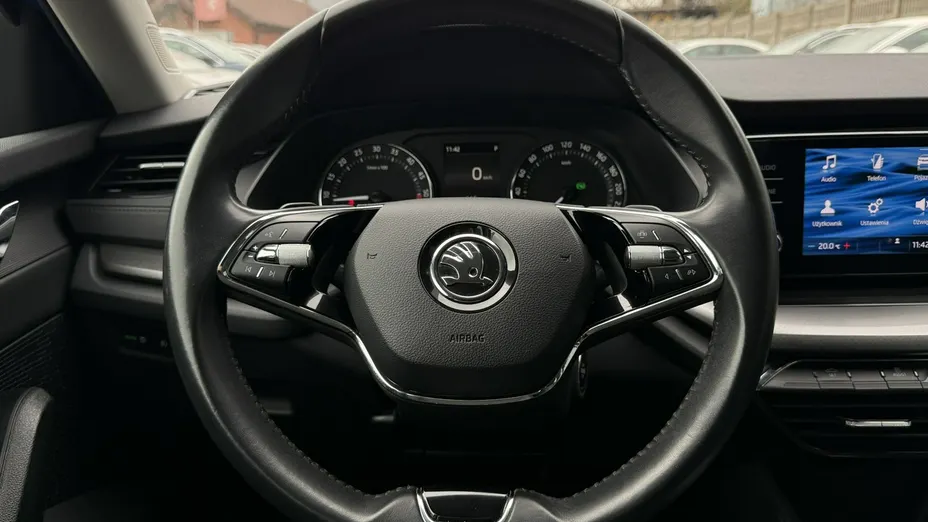 SKODA Octavia -