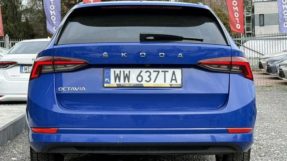 SKODA Octavia -