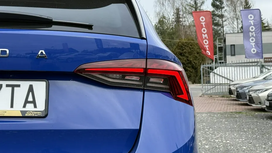 SKODA Octavia -