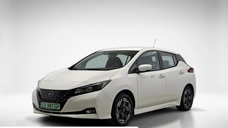 NISSAN Leaf -