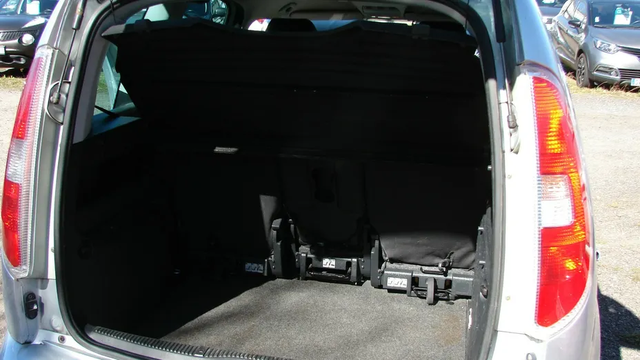 SKODA Roomster -