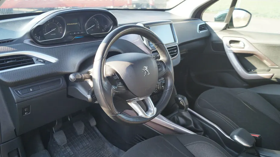 PEUGEOT 2008 -