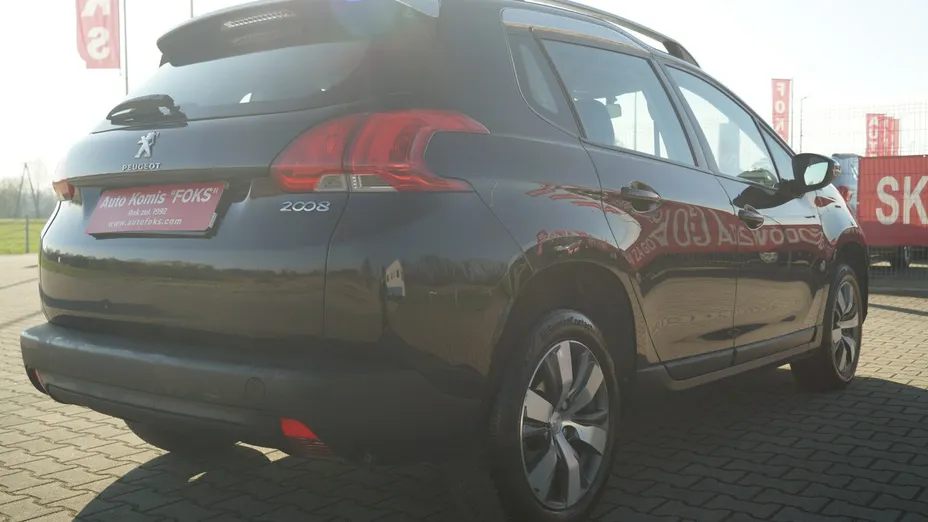 PEUGEOT 2008 -