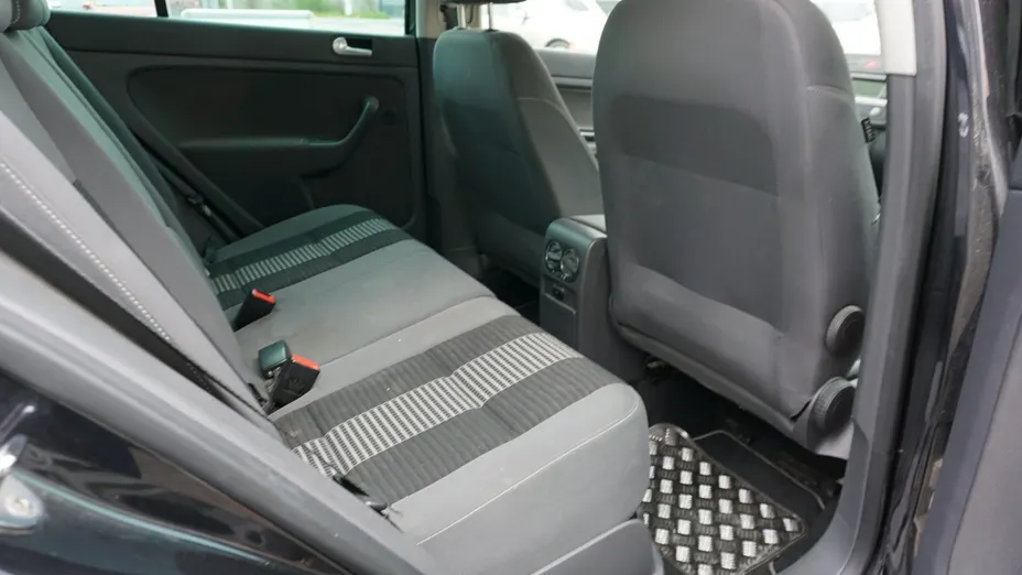 VOLKSWAGEN Golf Plus -