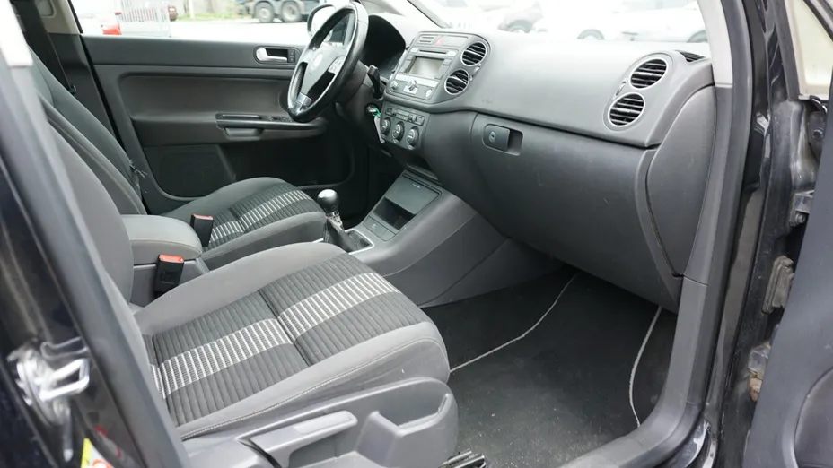 VOLKSWAGEN Golf Plus -