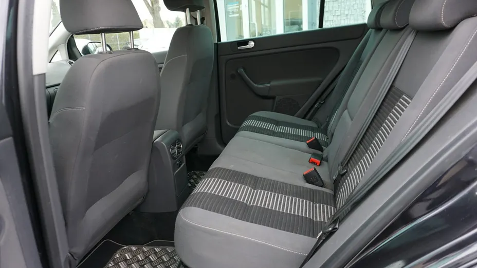 VOLKSWAGEN Golf Plus -