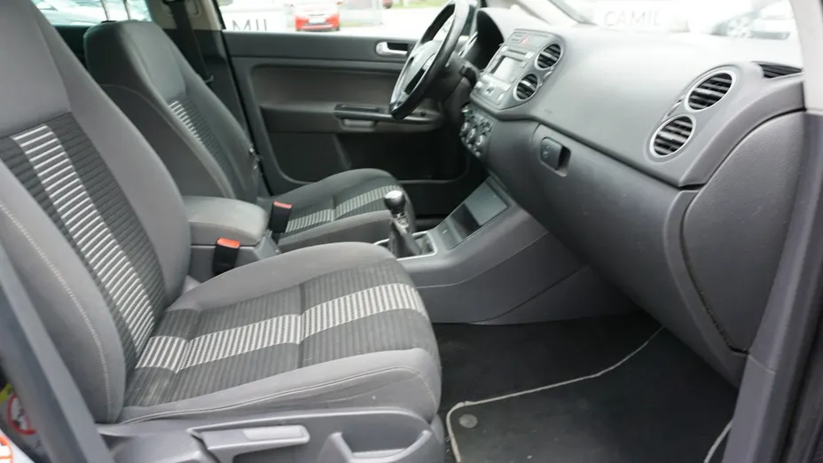 VOLKSWAGEN Golf Plus -