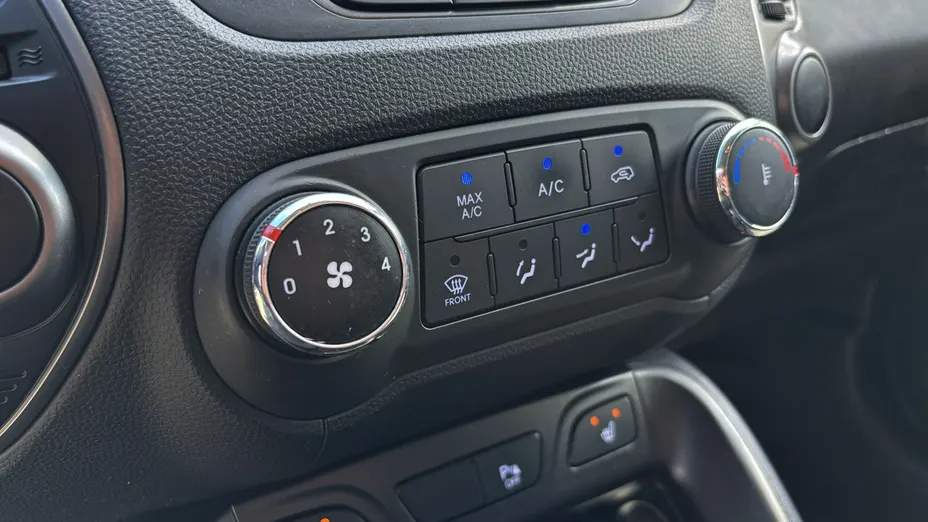 HYUNDAI ix35 -