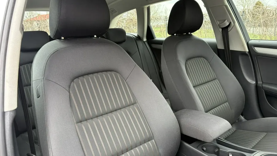 AUDI A4 -