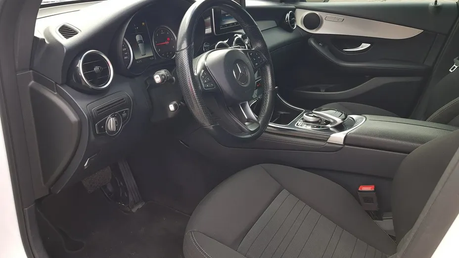 MERCEDES-BENZ GLC -