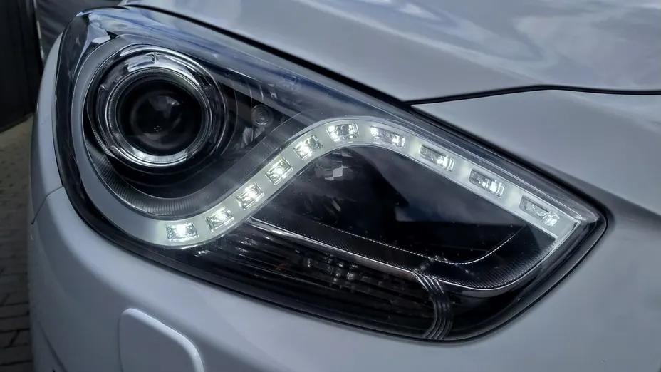 HYUNDAI i40 -
