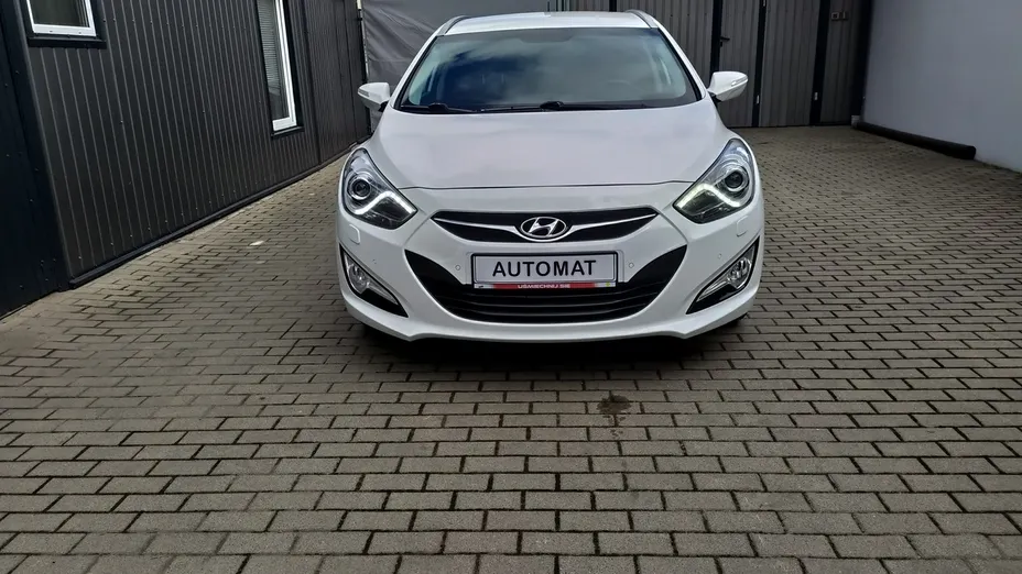 HYUNDAI i40 -