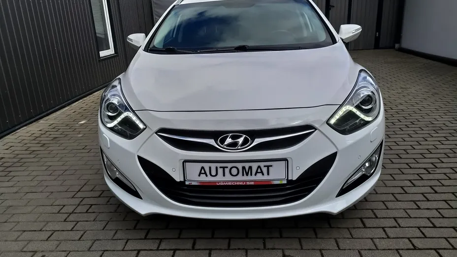 HYUNDAI i40 -