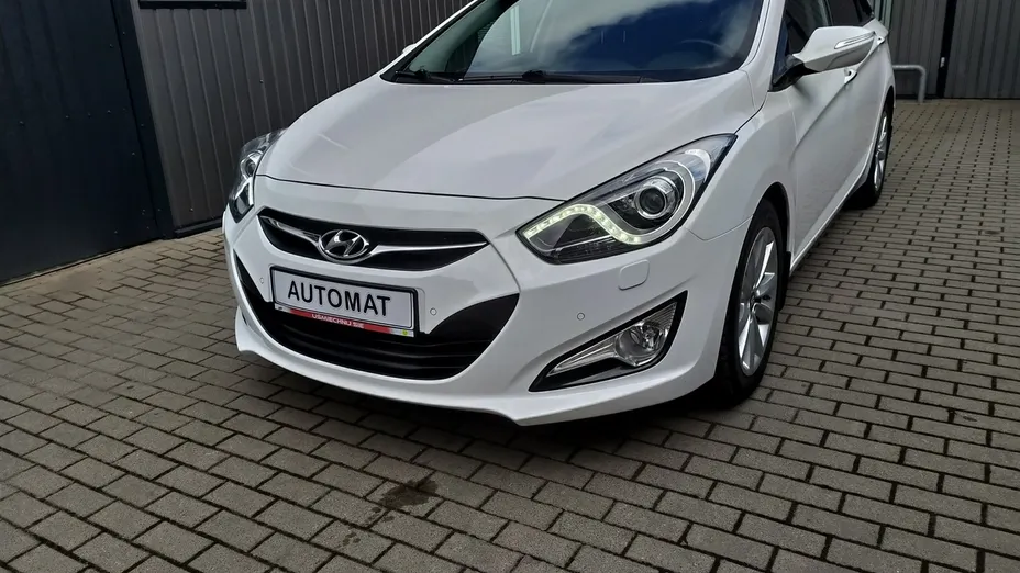 HYUNDAI i40 -