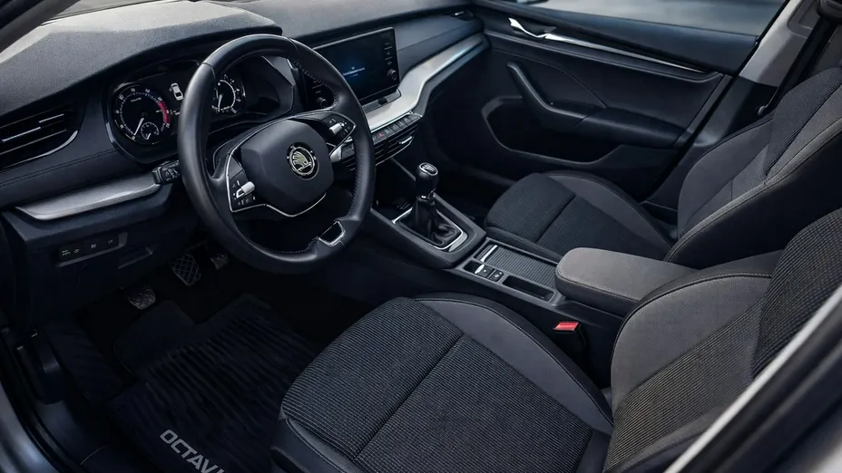 SKODA Octavia -