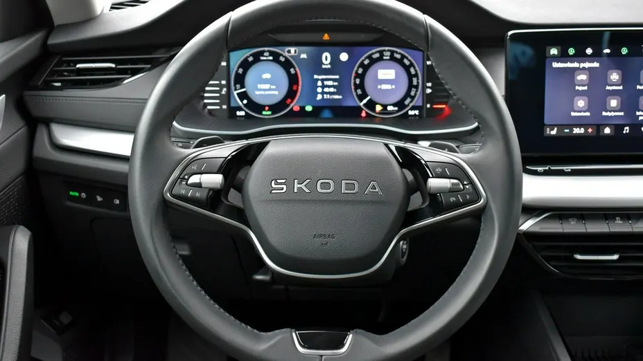SKODA Octavia -