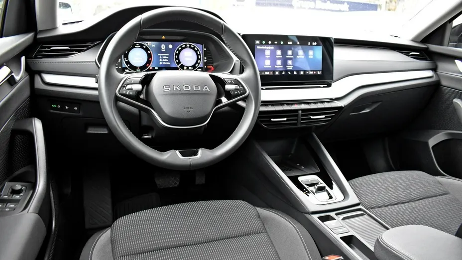 SKODA Octavia -