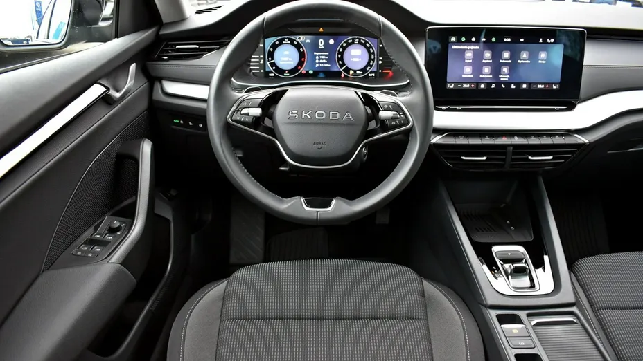 SKODA Octavia -