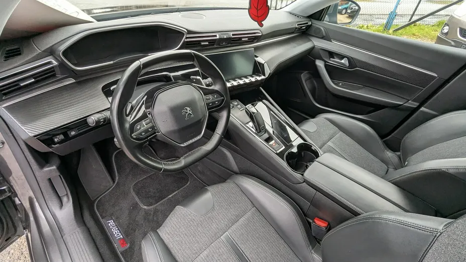 PEUGEOT 508 -