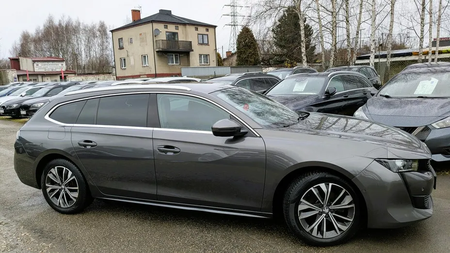 PEUGEOT 508 -