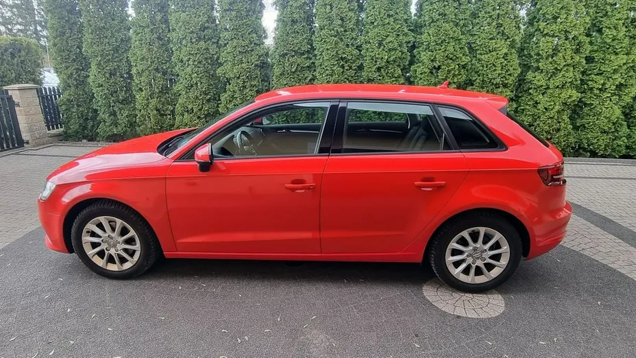 AUDI A3 Sportback -