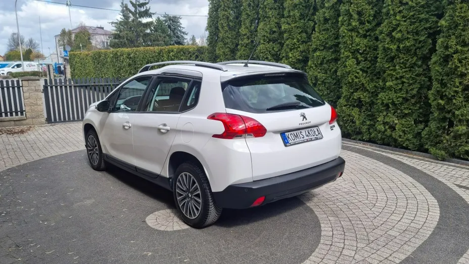 PEUGEOT 2008 -