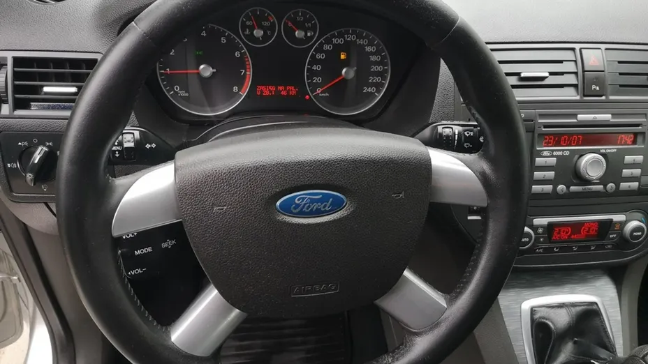FORD C-MAX -