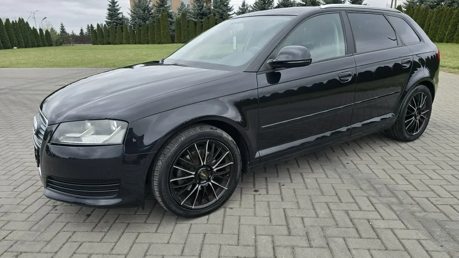 AUDI A3 -