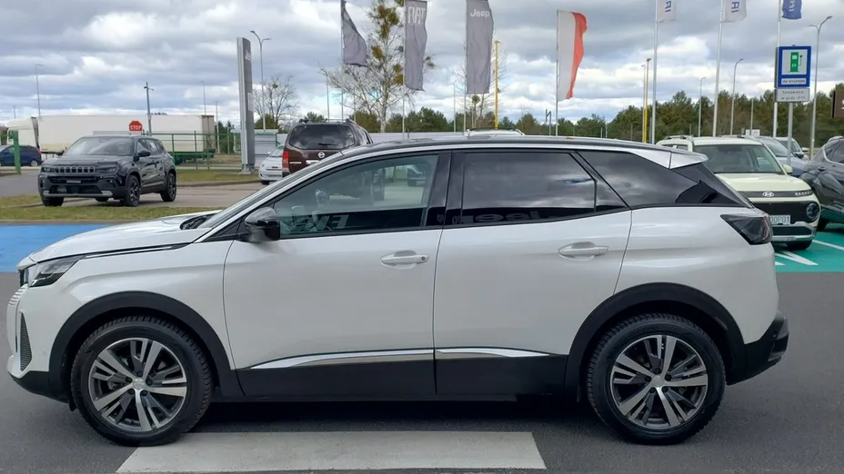 PEUGEOT 3008 -