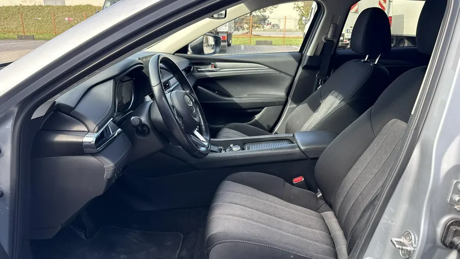 MAZDA 6 -