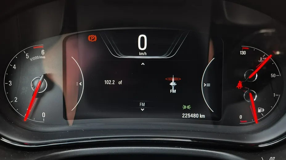 OPEL Insignia -