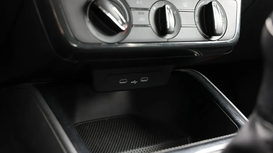 SKODA Fabia -