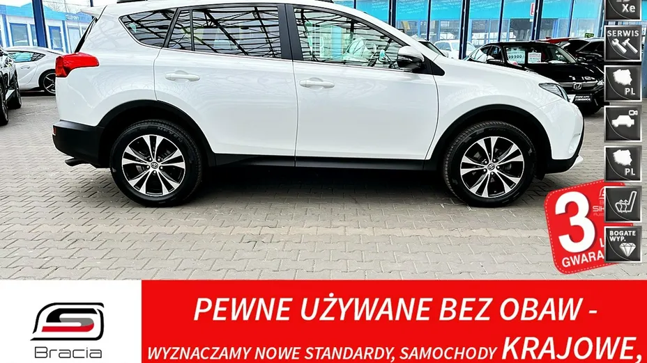 TOYOTA RAV4 -