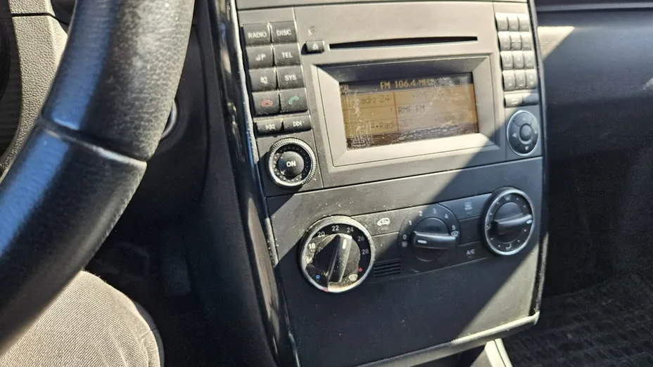 MERCEDES-BENZ A Klasa -