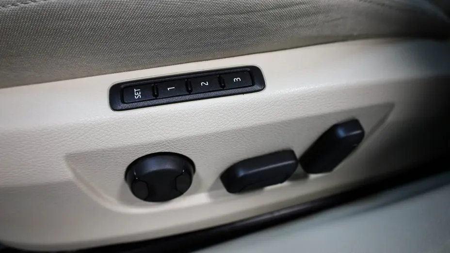SKODA Superb -