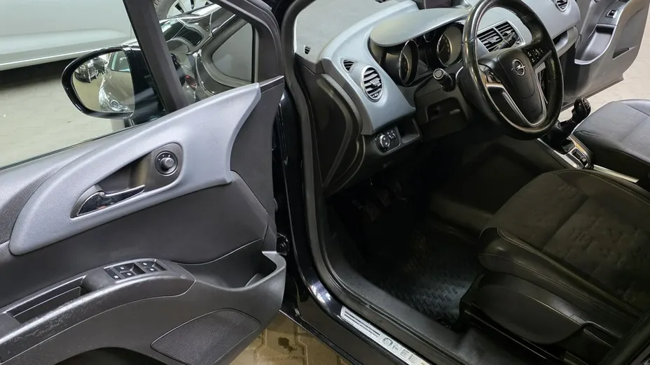 OPEL Meriva -