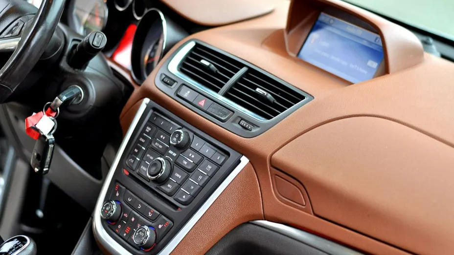 OPEL Mokka -