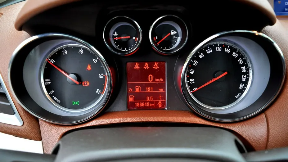 OPEL Mokka -