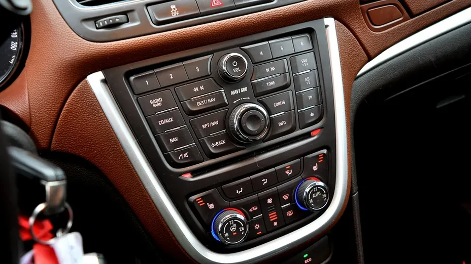 OPEL Mokka -