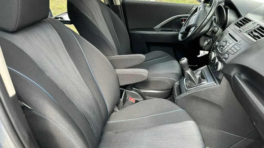MAZDA 5 -