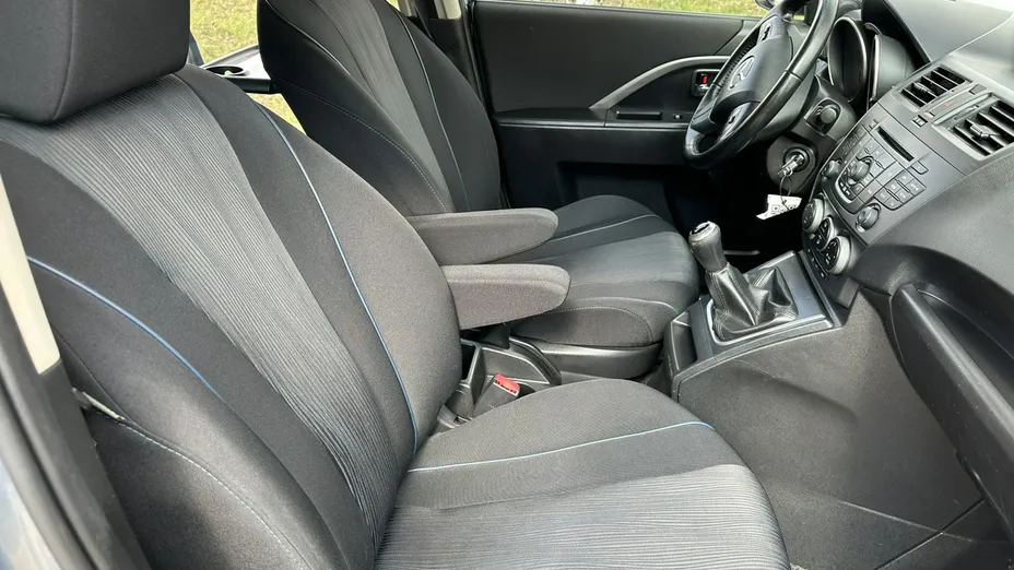 MAZDA 5 -