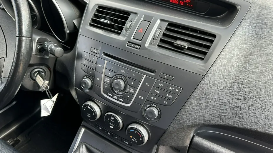 MAZDA 5 -