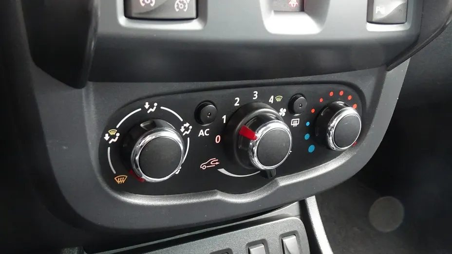 DACIA Duster -